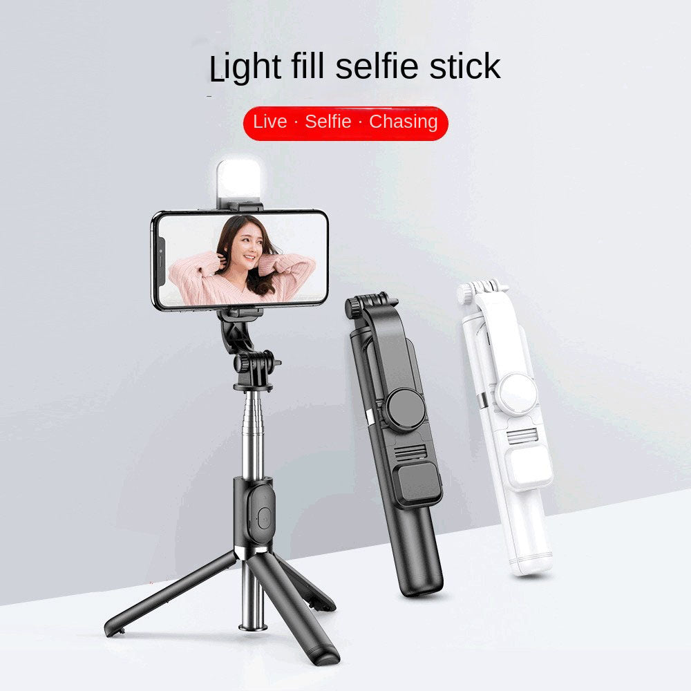 Wholesale Bluetooth Selfie Stick with Fill Light Extended Universal Phone Live Streaming Tripod